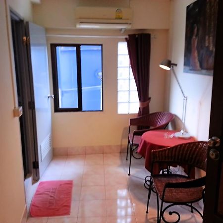 Fong Kaew And Baan Nang Fa Guesthouse Patong Room photo