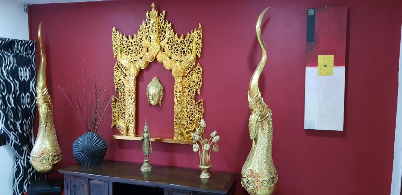 Fong Kaew And Baan Nang Fa Guesthouse Patong Exterior photo
